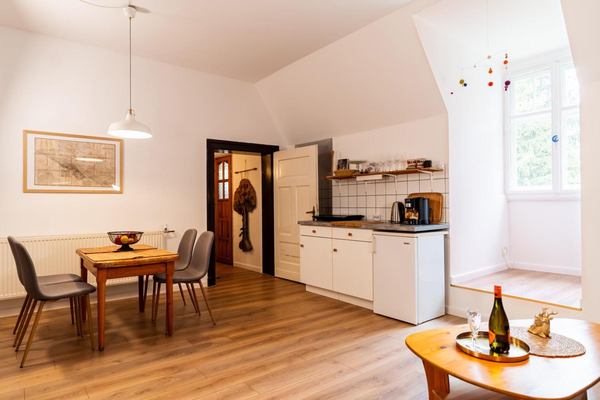 Lesny Dwor W Gorach Sowich Hotell Woliborz Exteriör bild